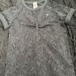 Gymshark Dark Gray Charcoal Camo Workout Tee